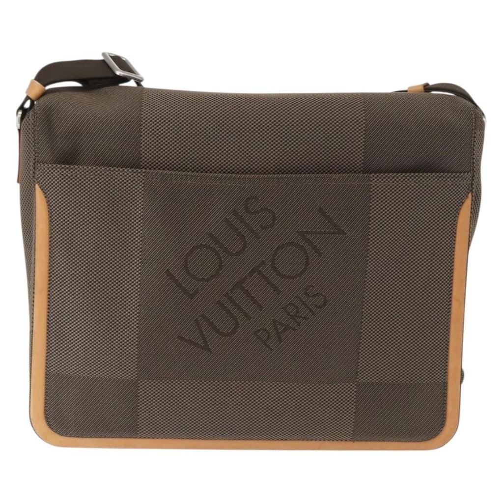 Louis Vuitton Terre Messenger Bag Damier Geant Canvas Brown Canvas Shoulder Bag Bag (Pre-Owned)