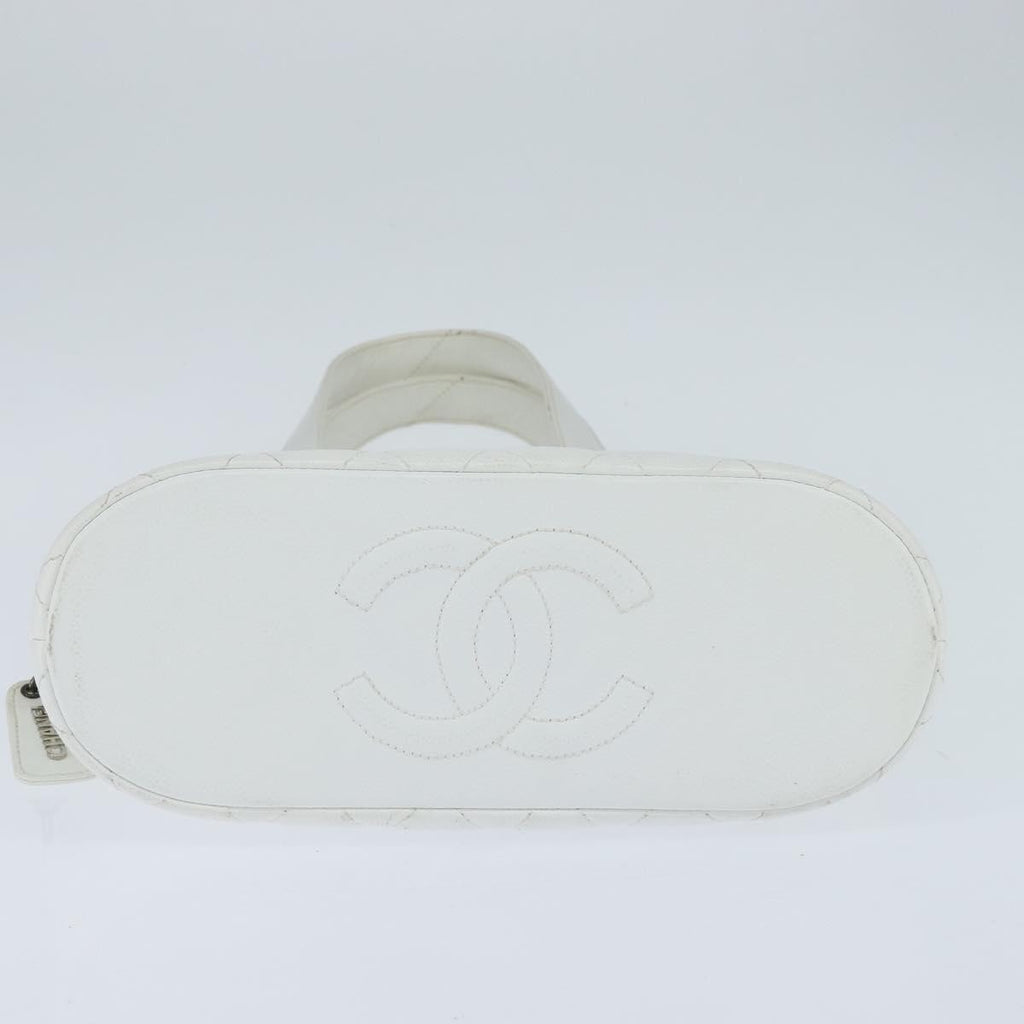 Chanel Vintage Cc Zip Around Bowler Bag Quilted Caviar White Leather Tote Bag Bag (Pre-Owned)