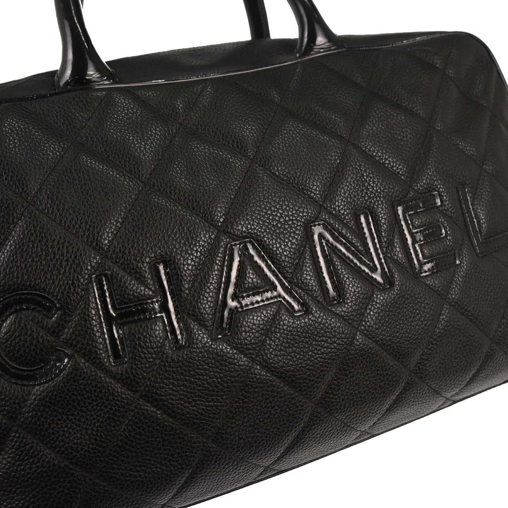 Chanel Embossed Logo Bowler Bag Quilted Caviar Black Leather Travel Bag Bag (Pre-Owned)