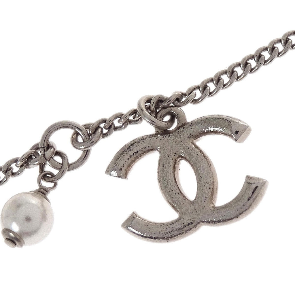 Chanel Vintage Cc Pendant Long Necklace Metal Silver Metal Necklace Jewelry (Pre-Owned)