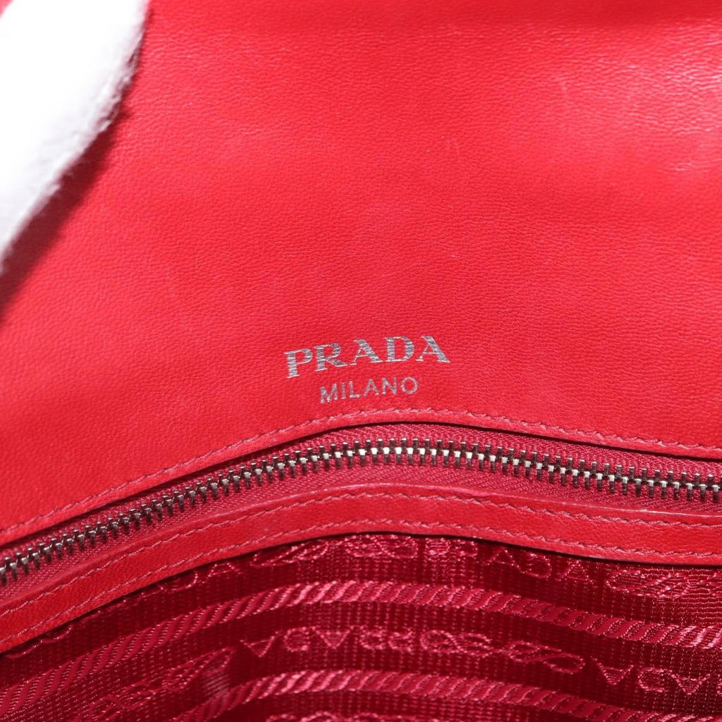 Prada Gaufre Chain Flap Shoulder Bag Nappa Leather Red Leather Shoulder Bag Bag (Pre-Owned)