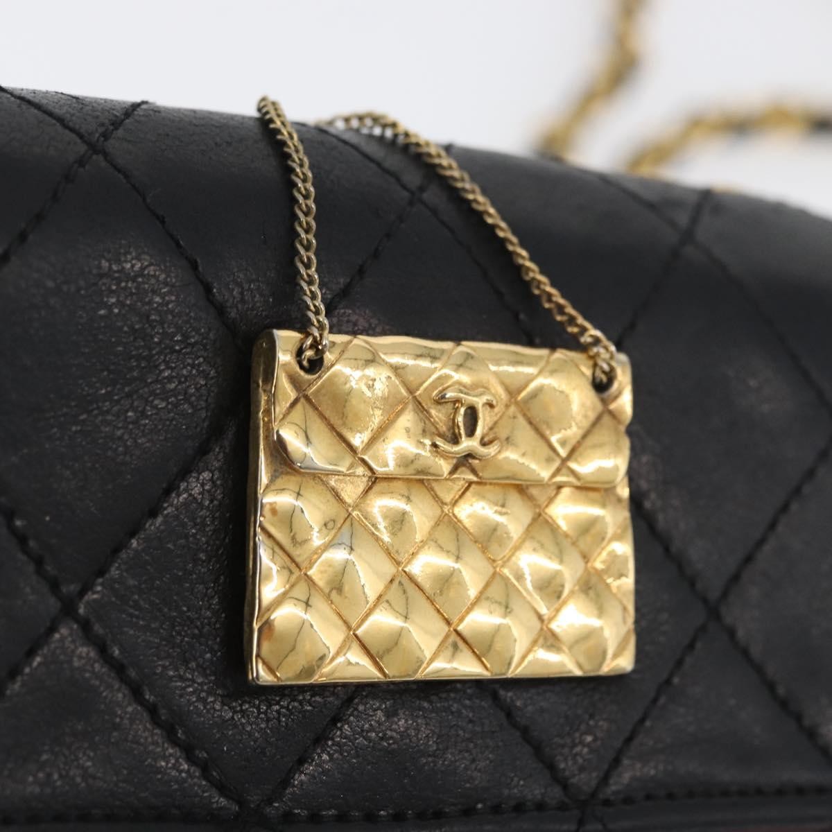 Chanel Vintage Square Cc Flap Bag Quilted Lambskin Black Leather Shoulder Bag Bag (Pre-Owned)