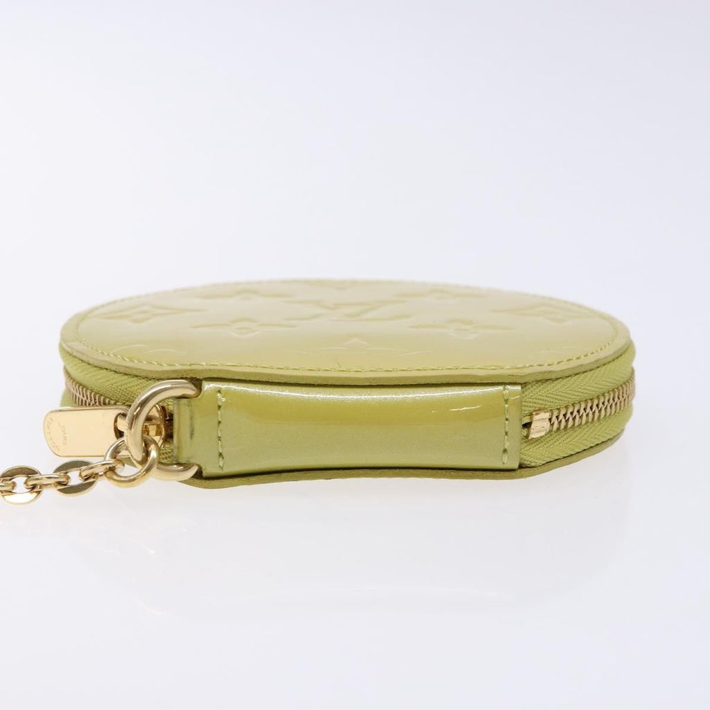 Louis Vuitton Boite Chapeau Coin Purse Monogram Vernis Beige Patent_Leather Wallets Accessory (Pre-Owned)