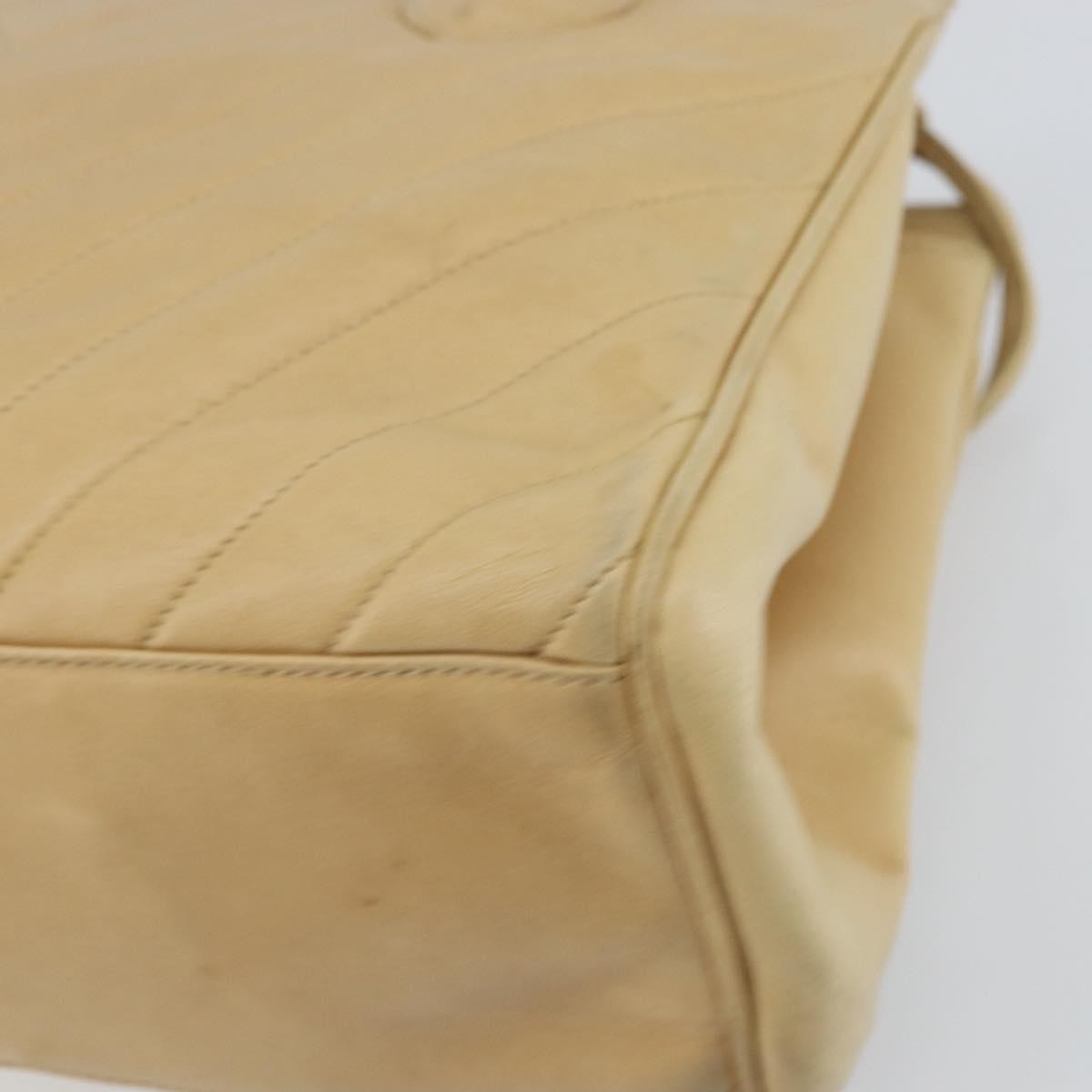 Chanel Vintage Convertible Tote Chevron Lambskin Beige Leather Tote Bag Bag (Pre-Owned)