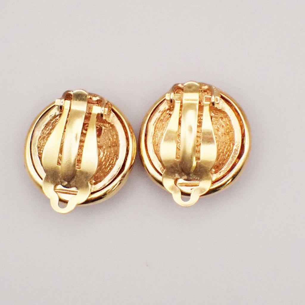 Chanel Vintage Cc Round Clip-On Earrings Metal Gold Gold_Plated Earrings Jewelry (Pre-Owned)