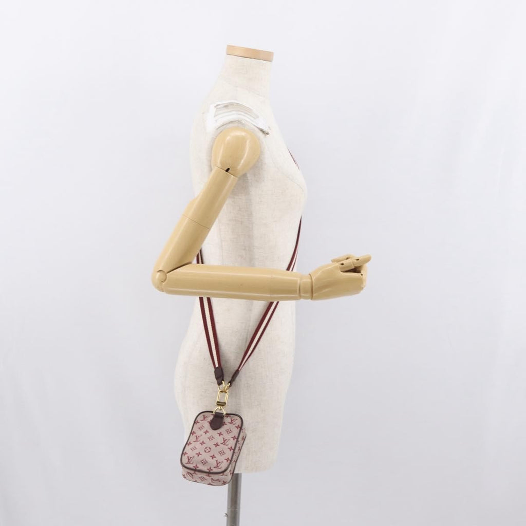 Louis Vuitton Camera Bag Mini Lin Red Canvas Clutche & Pouche Bag (Pre-Owned)