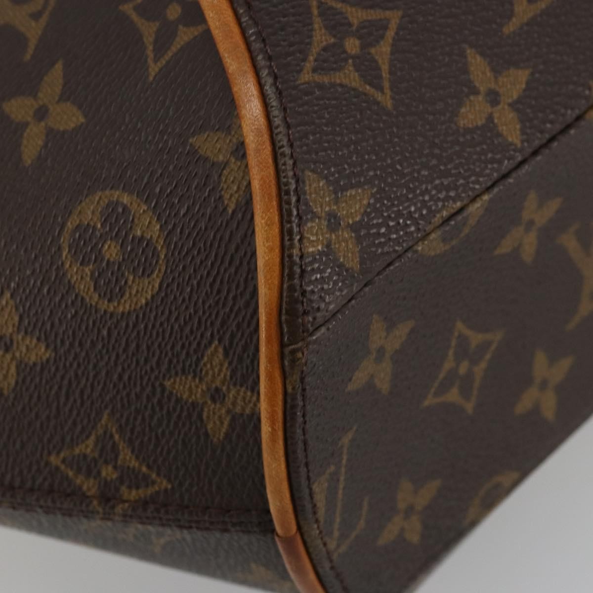 Louis Vuitton Ellipse Bag Monogram Canvas Brown Canvas Handbag (Pre-Owned)