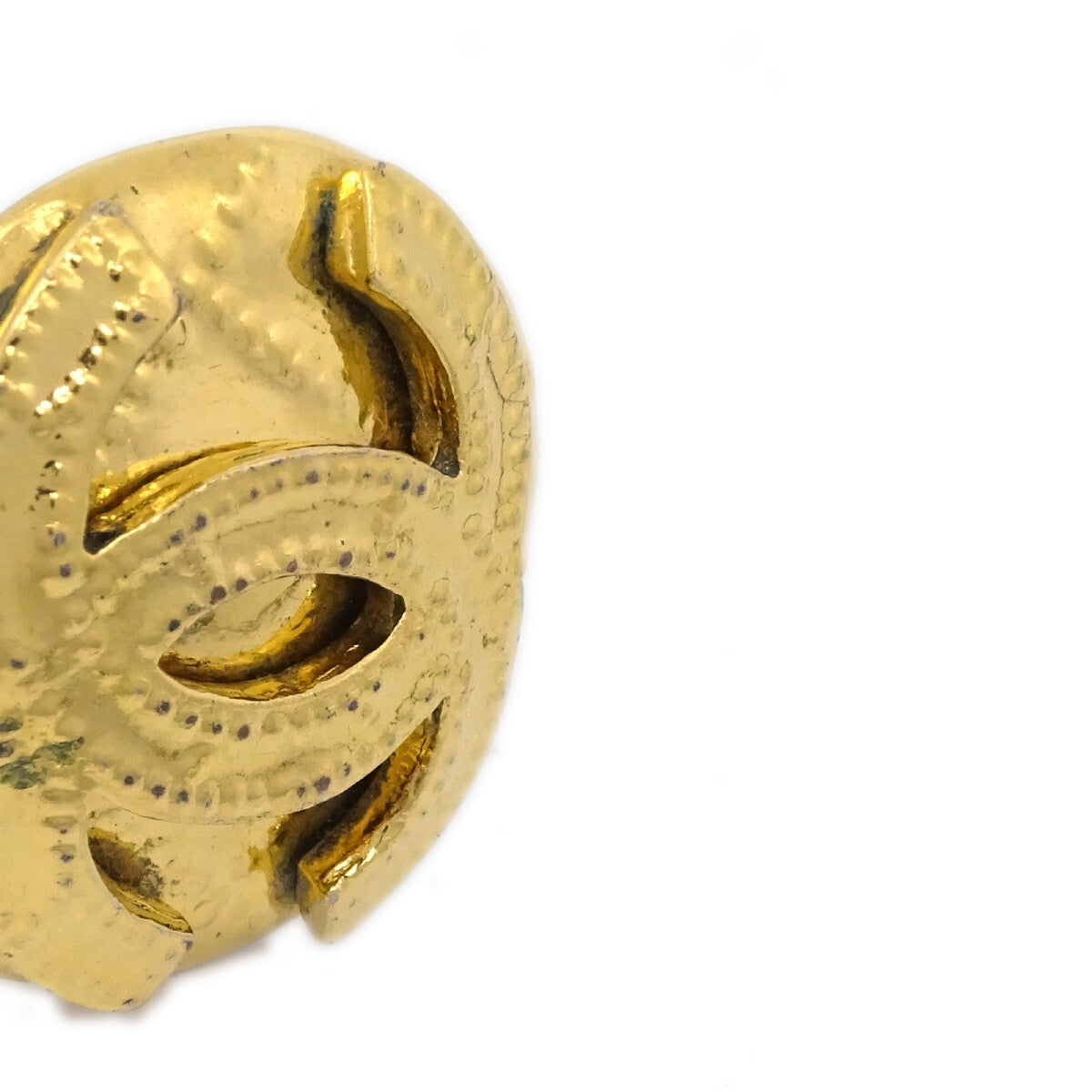 Chanel Vintage Cc Round Clip-On Earrings Metal Gold Gold_Plated Earrings Jewelry (Pre-Owned)