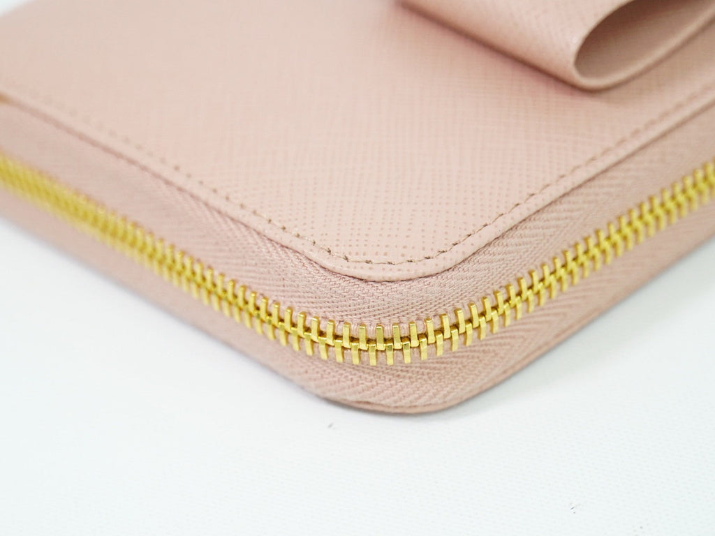 Prada Bow Zip Around Wallet Saffiano Leather Pink Leather Wallets Accessory (Pre-Owned)
