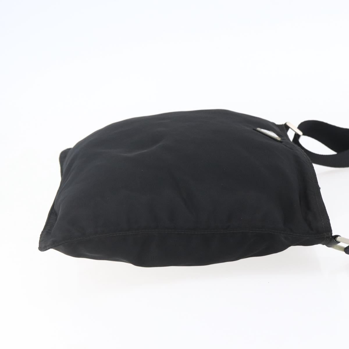 Prada Flat Messenger Bag Tessuto Black Nylon Shoulder Bag Bag (Pre-Owned)