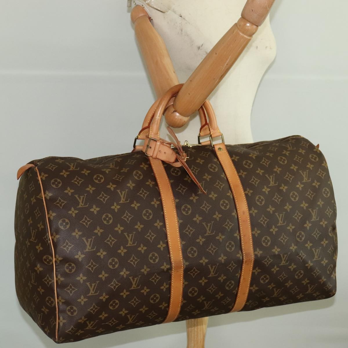 Louis Vuitton Keepall Bag Monogram Canvas Brown Canvas Travel Bag Bag (Pre-Owned)