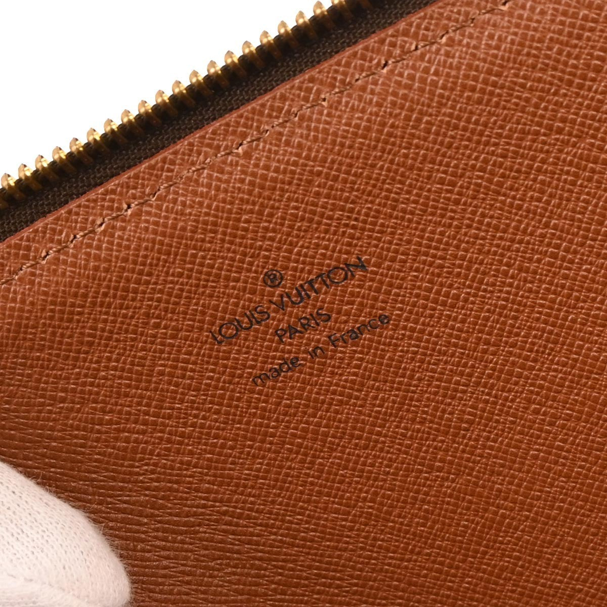 Louis Vuitton Etui Voyage Pouch Monogram Canvas Brown Canvas Clutche & Pouche Bag (Pre-Owned)