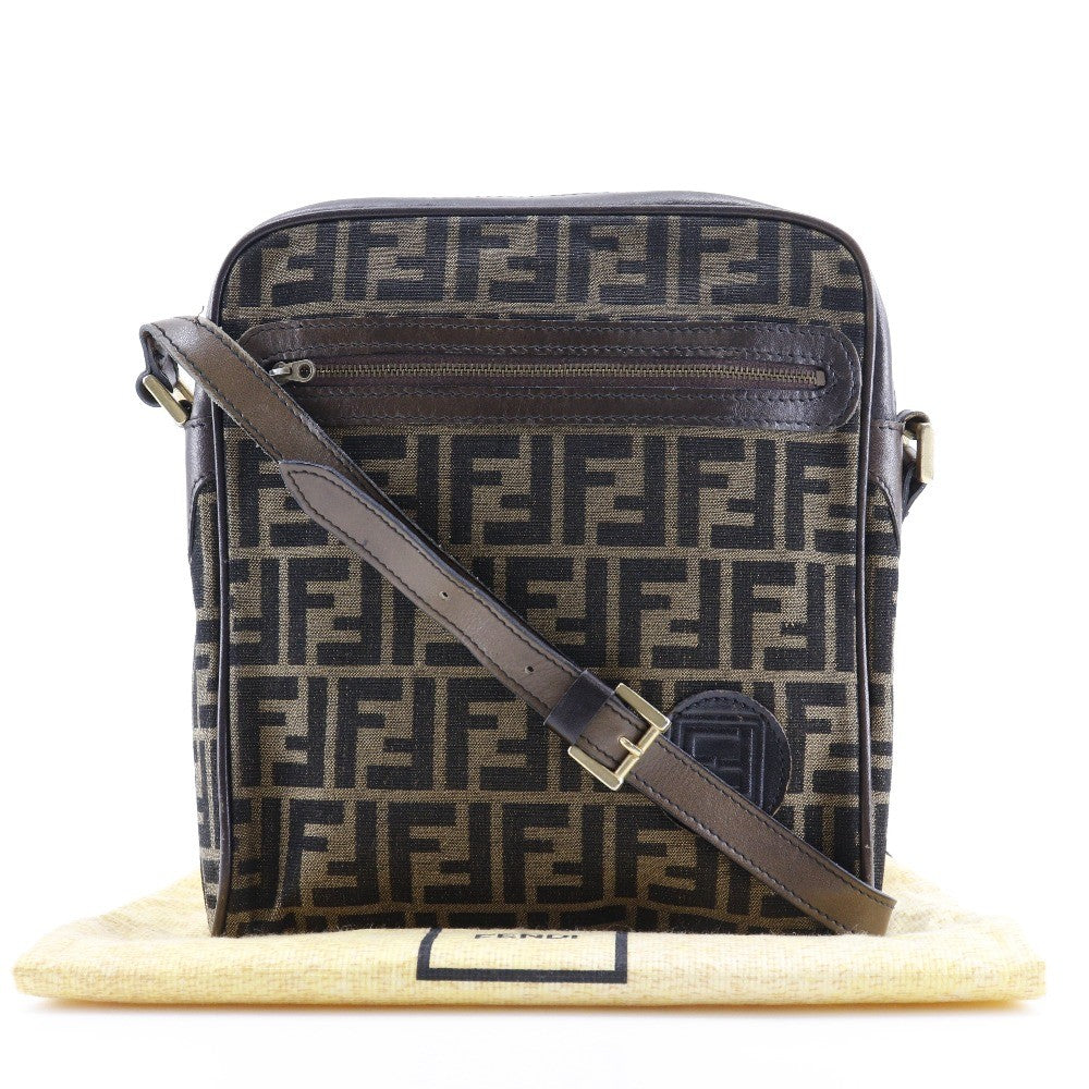 Fendi Logo Zucca Shoulder Bag Zucca Brown Canvas Shoulder Bag Bag (Pre-Owned)