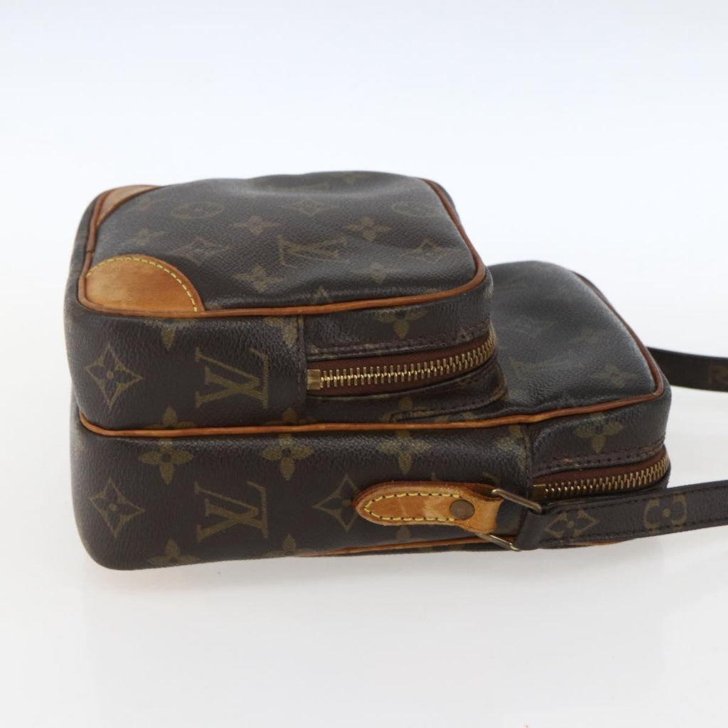 Louis Vuitton Amazone Bag Monogram Canvas Brown Canvas Shoulder Bag Bag (Pre-Owned)