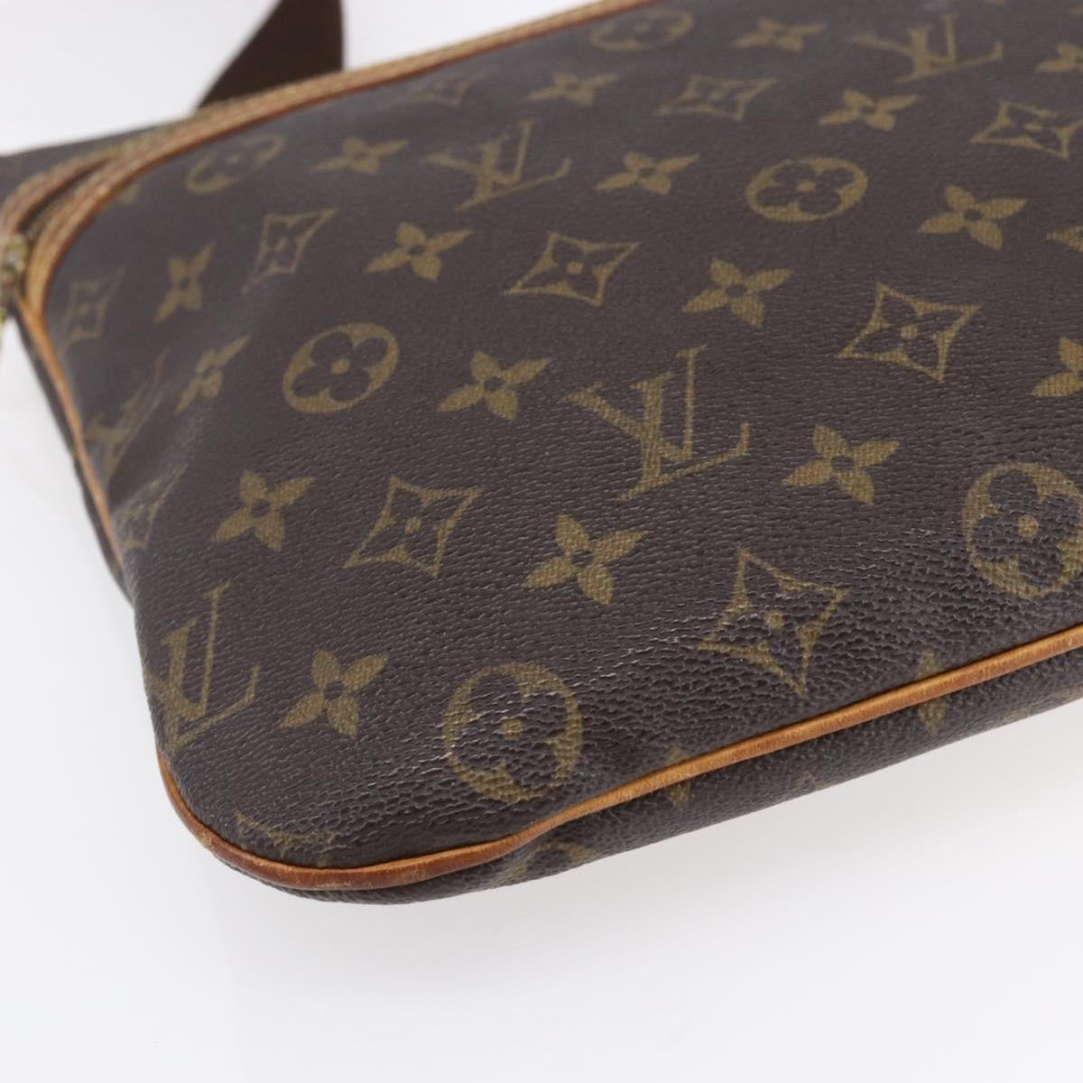 Louis Vuitton Bosphore Pochette Monogram Canvas Brown Canvas Shoulder Bag Bag (Pre-Owned)