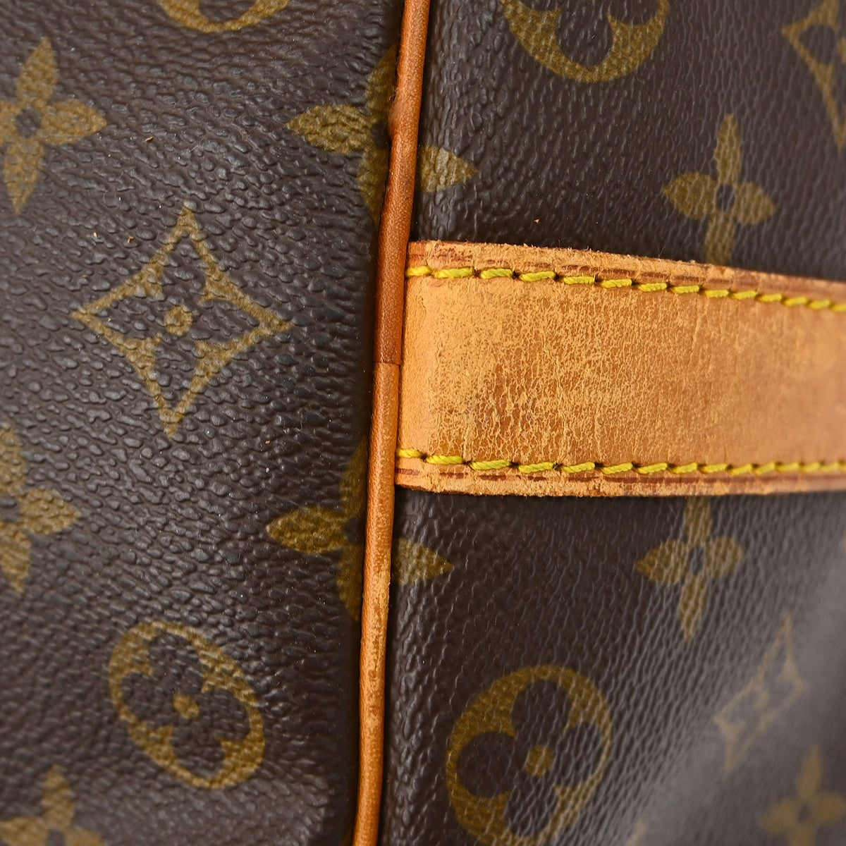 Louis Vuitton Keepall Bandouliere Bag Monogram Canvas Brown Canvas Travel Bag Bag (Pre-Owned)