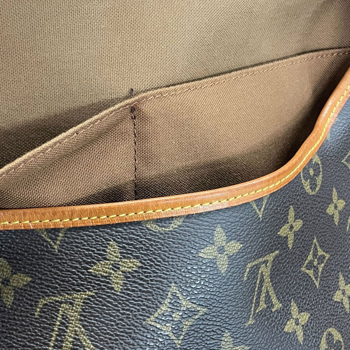 Louis Vuitton Saumur Handbag Monogram Canvas Brown Canvas Shoulder Bag Bag (Pre-Owned)