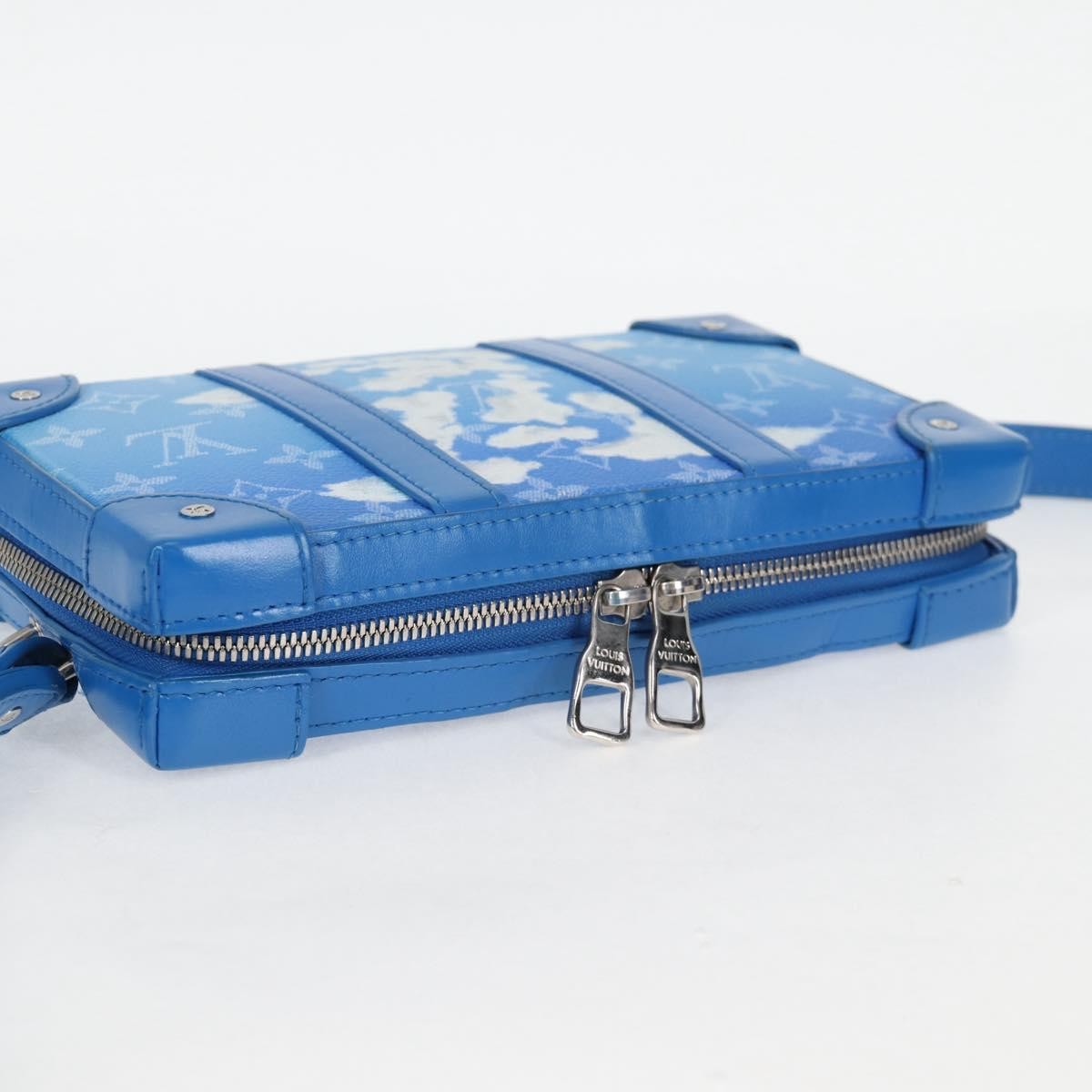 Louis Vuitton Soft Trunk Wallet Limited Edition Monogram Clouds Blue Canvas Clutche & Pouche Bag (Pre-Owned)