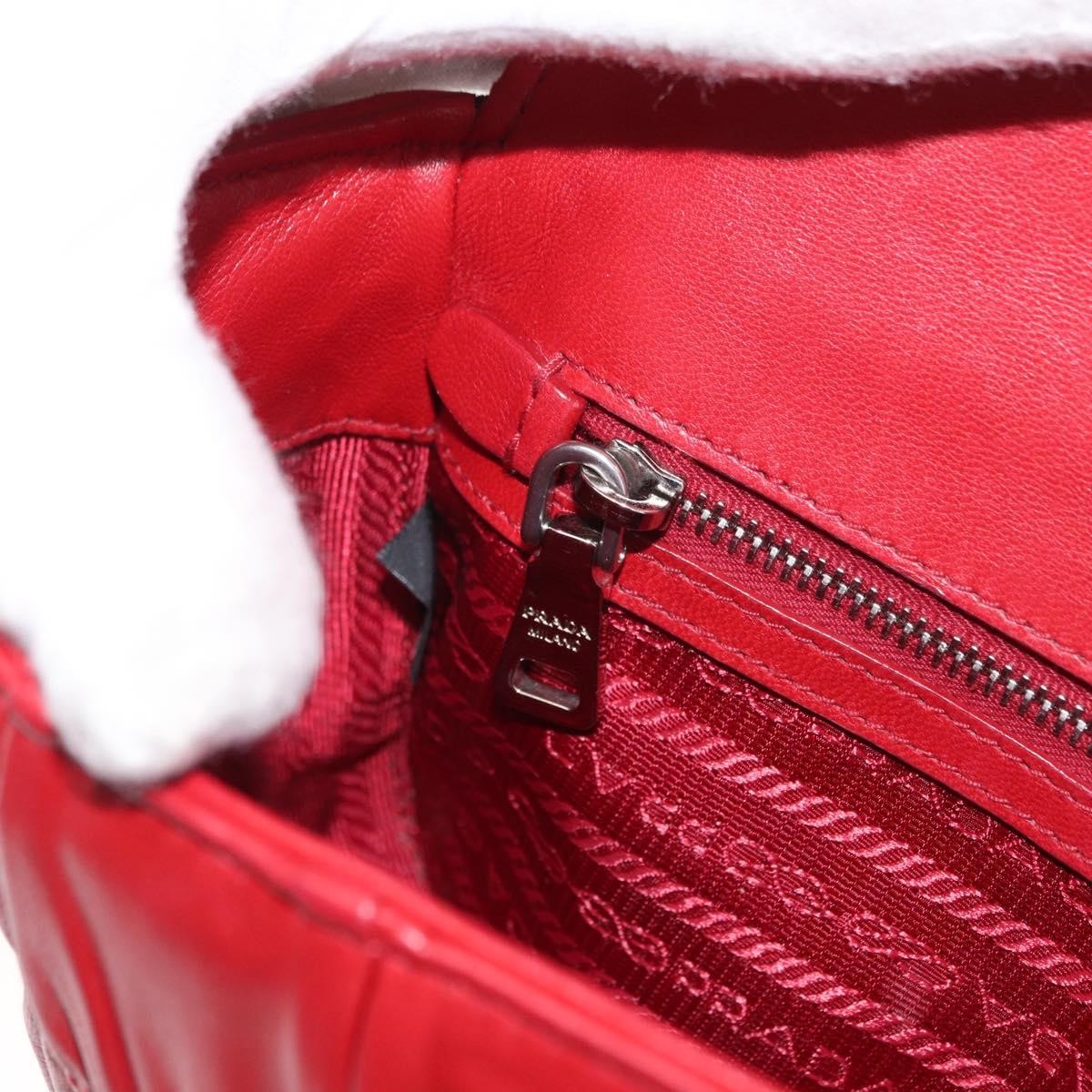 Prada Gaufre Chain Flap Shoulder Bag Nappa Leather Red Leather Shoulder Bag Bag (Pre-Owned)