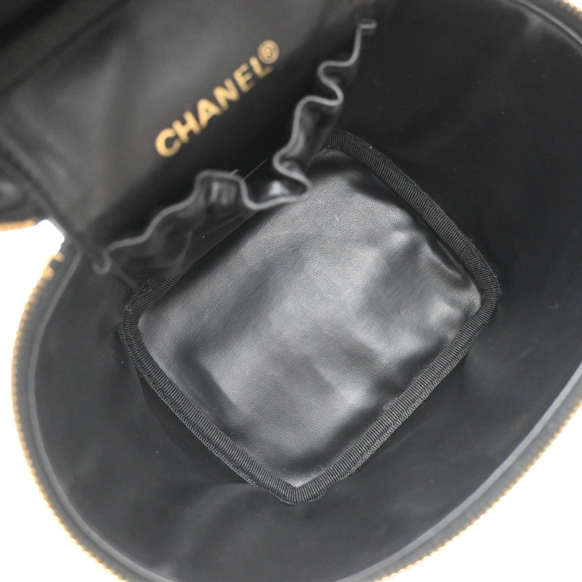 Chanel Vintage Cosmetic Case Quilted Lambskin Black Leather Handbag (Pre-Owned)