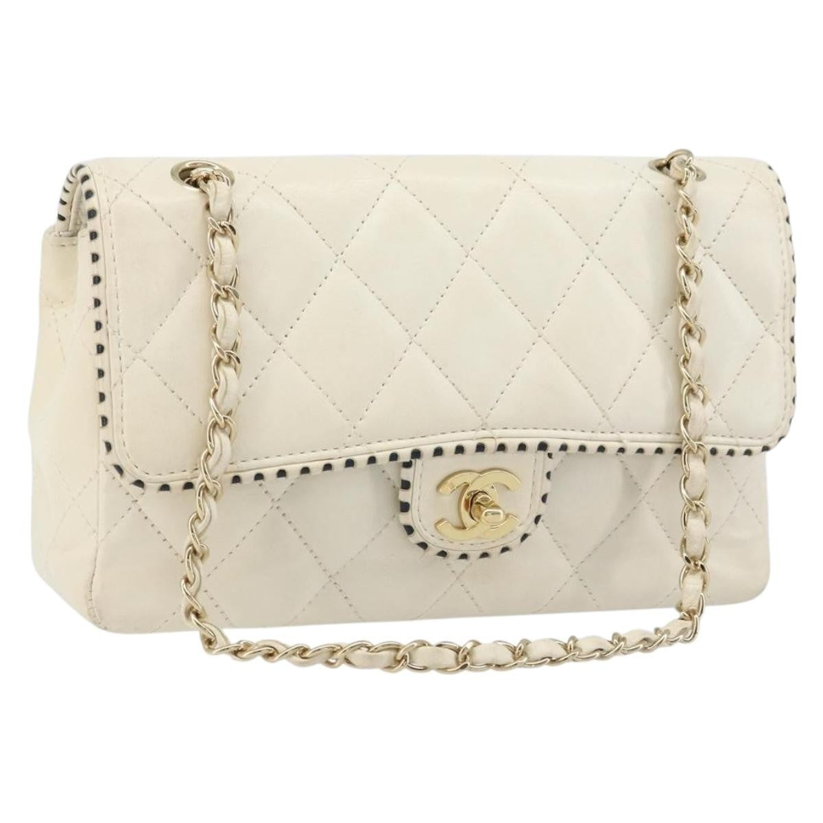 Chanel Vintage Punched Edge Classic Single Flap Bag Quilted Lambskin White Leather Shoulder Bag Bag (Pre-Owned)