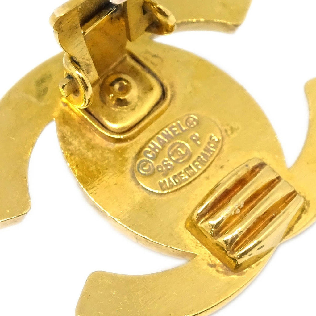 Chanel Cc Turnlock Clip-On Earrings Metal Gold Gold_Plated Earrings Jewelry (Pre-Owned)