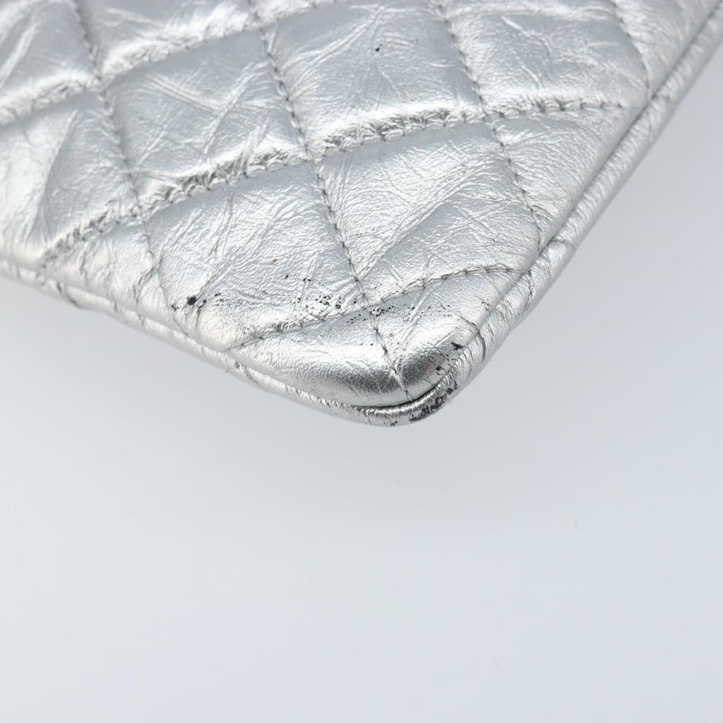 Chanel O Case Clutch Quilted Crumpled Calfskin Silver Leather Clutche & Pouche Bag (Pre-Owned)
