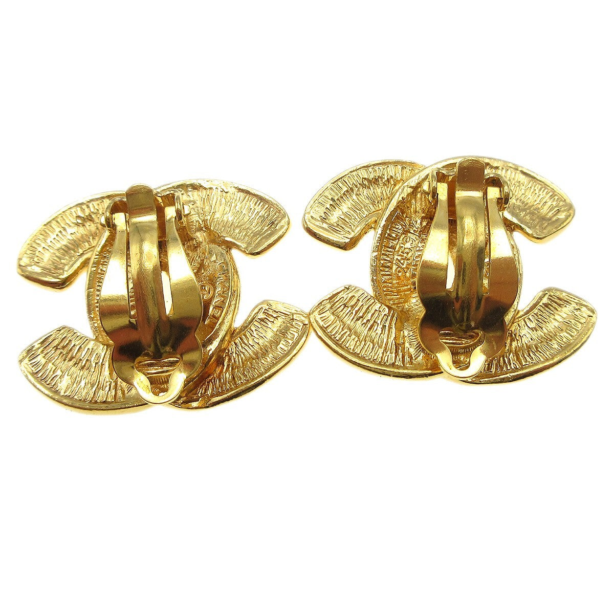 Chanel Cc Clip-On Earrings Metal Gold Gold_Plated Earrings Jewelry (Pre-Owned)