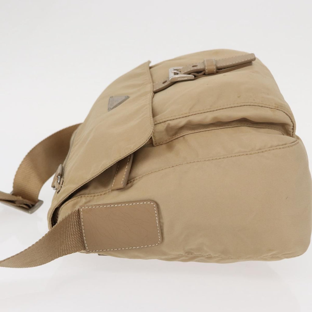 Prada Buckle Messenger Bag Tessuto Beige Nylon Shoulder Bag Bag (Pre-Owned)