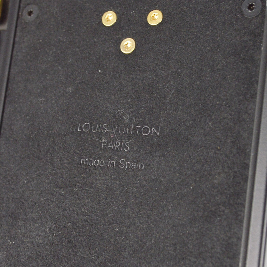 Louis Vuitton Phone Case Canvas Brown Canvas Tech Accessory Accessory (Pre-Owned)