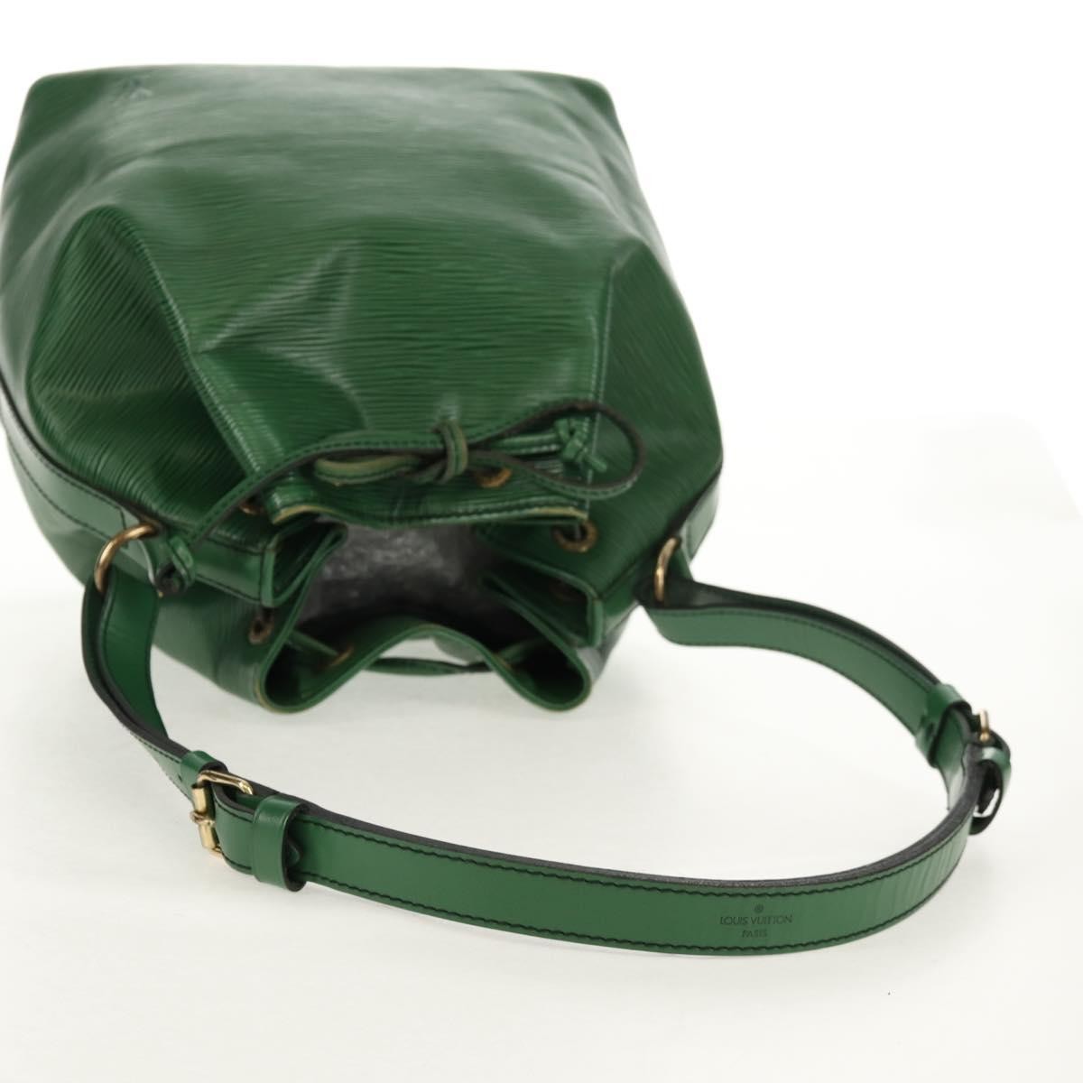 Louis Vuitton Petit Noe Handbag Epi Leather Green Leather Shoulder Bag Bag (Pre-Owned)