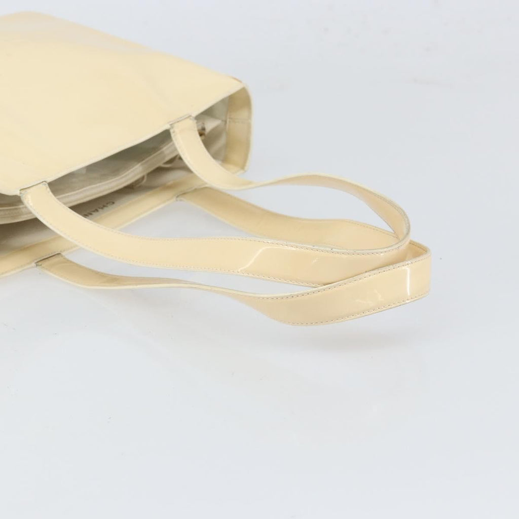 Chanel Vintage Embossed Logo Shoulder Bag Patent Beige Patent_Leather Tote Bag Bag (Pre-Owned)
