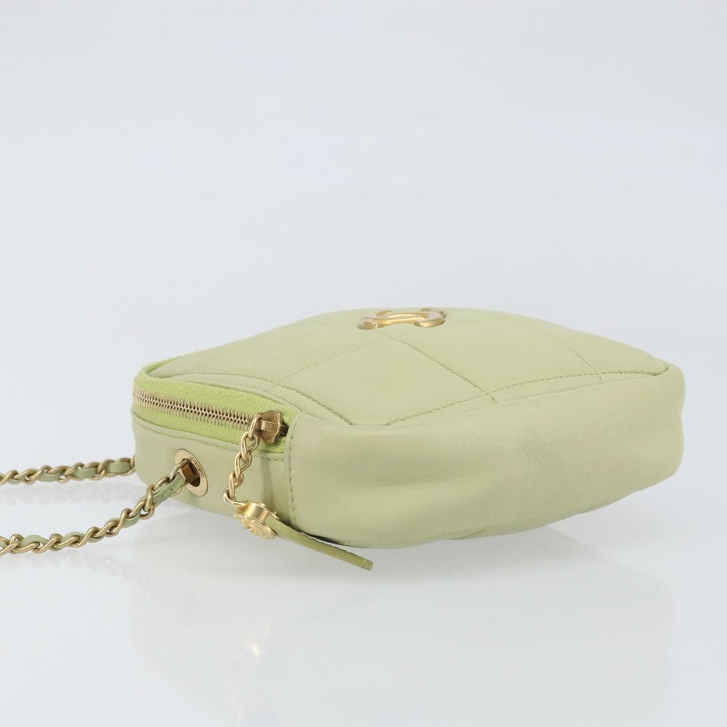 Chanel Diamond Chain Crossbody Bag Quilted Lambskin Green Leather Shoulder Bag Bag (Pre-Owned)
