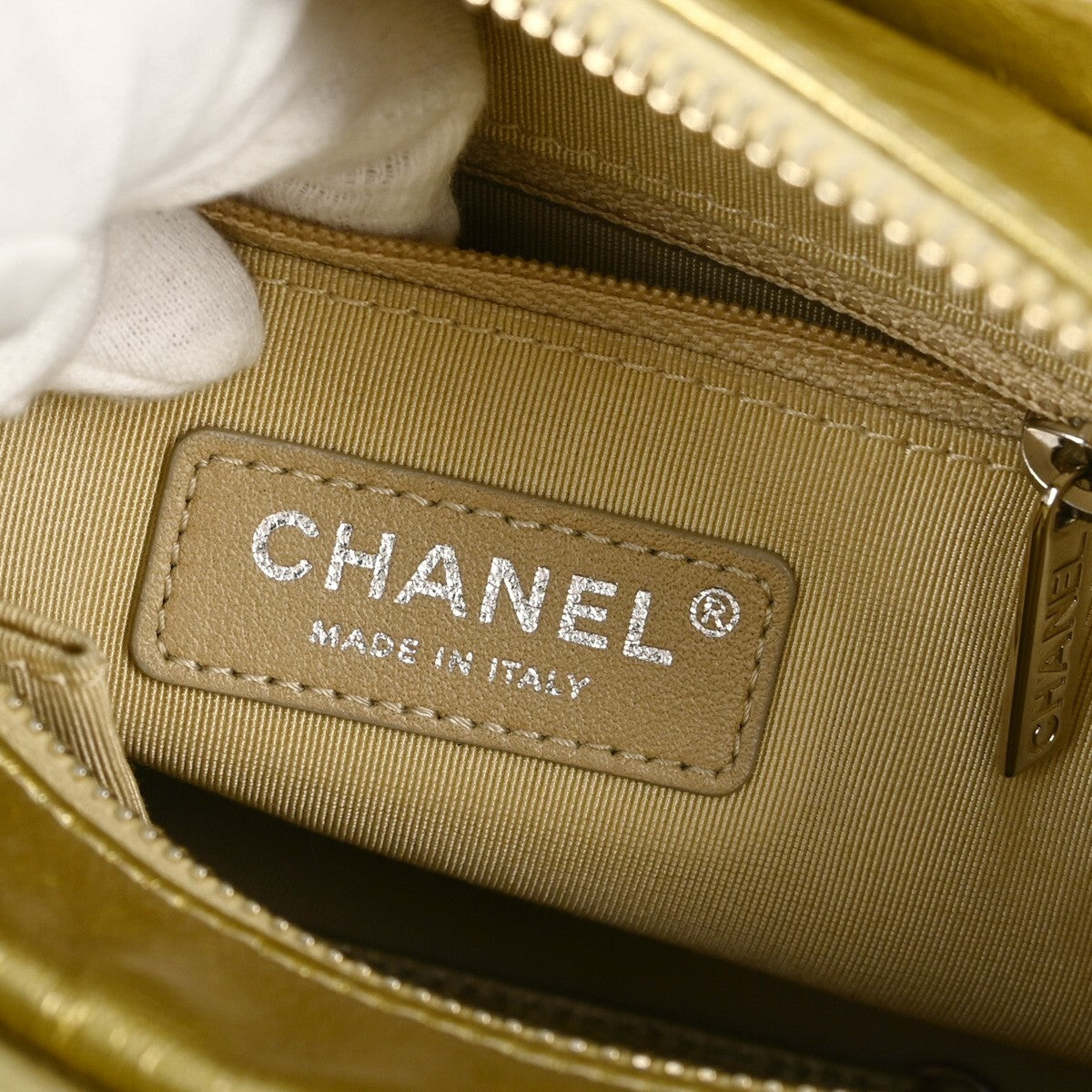 Chanel Gabrielle Hobo Quilted Metallic Aged Calfskin Gold Leather Shoulder Bag Bag (Pre-Owned)