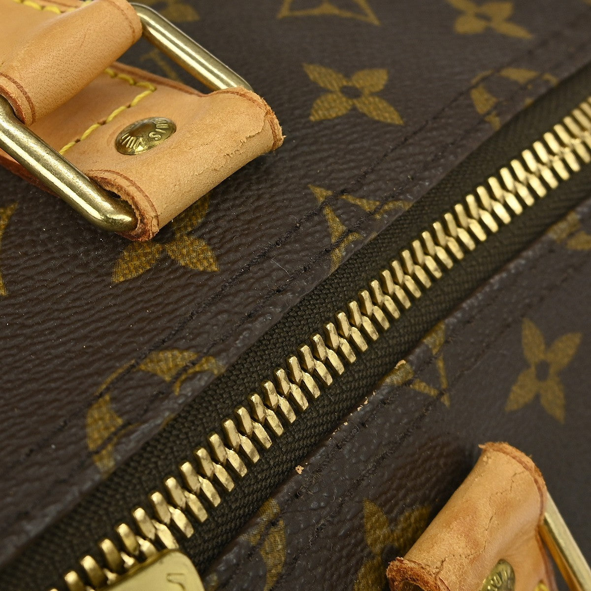 Louis Vuitton Keepall Bag Monogram Canvas Brown Canvas Travel Bag Bag (Pre-Owned)