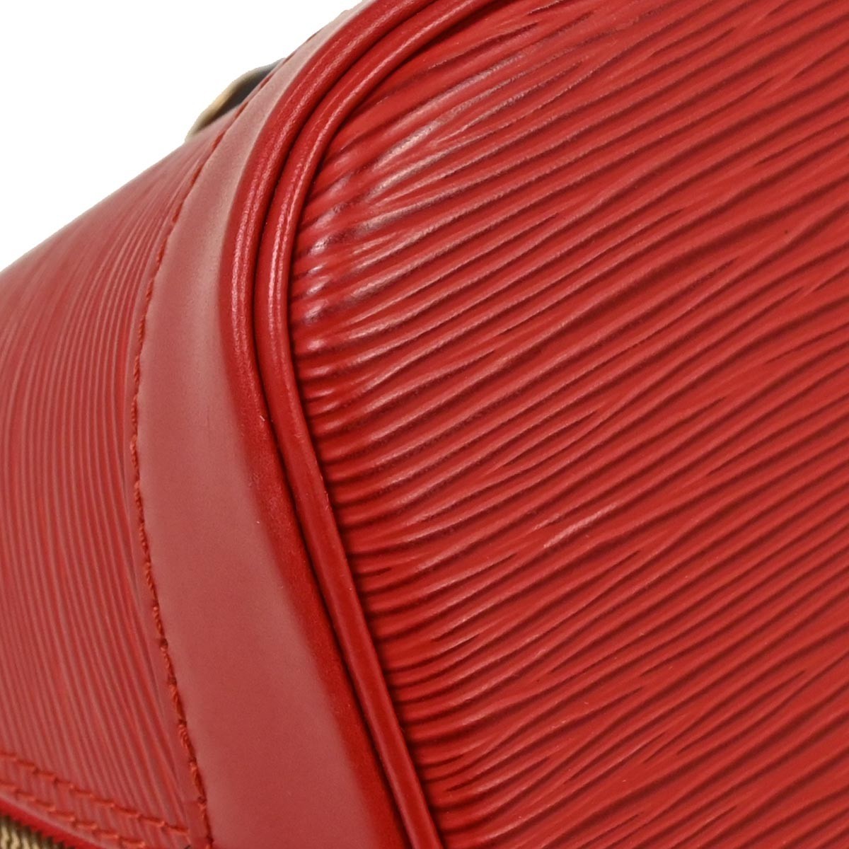 Louis Vuitton Alma Handbag Epi Leather Red Leather Handbag (Pre-Owned)