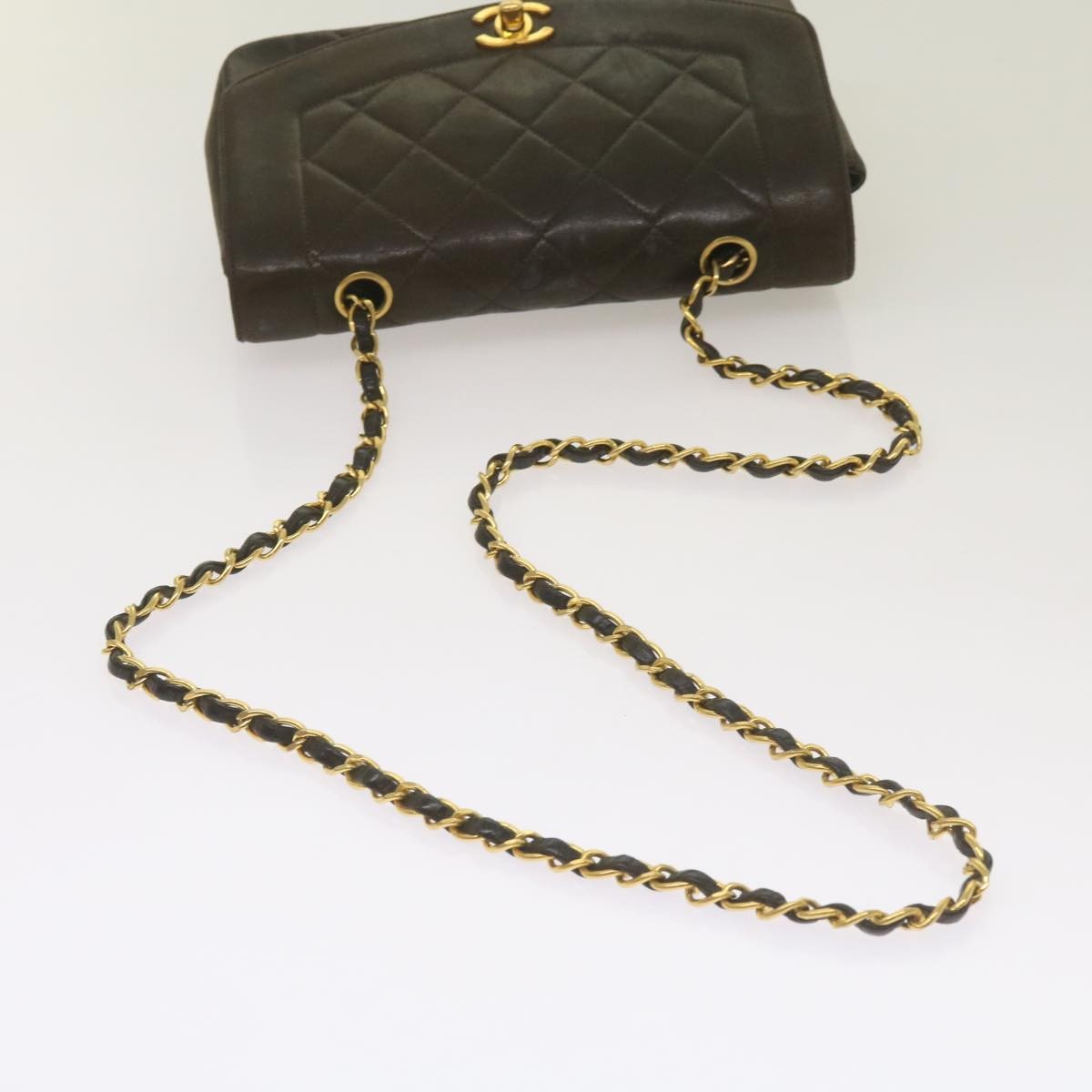 Chanel Vintage Diana Flap Bag Quilted Lambskin Black Leather Shoulder Bag Bag (Pre-Owned)