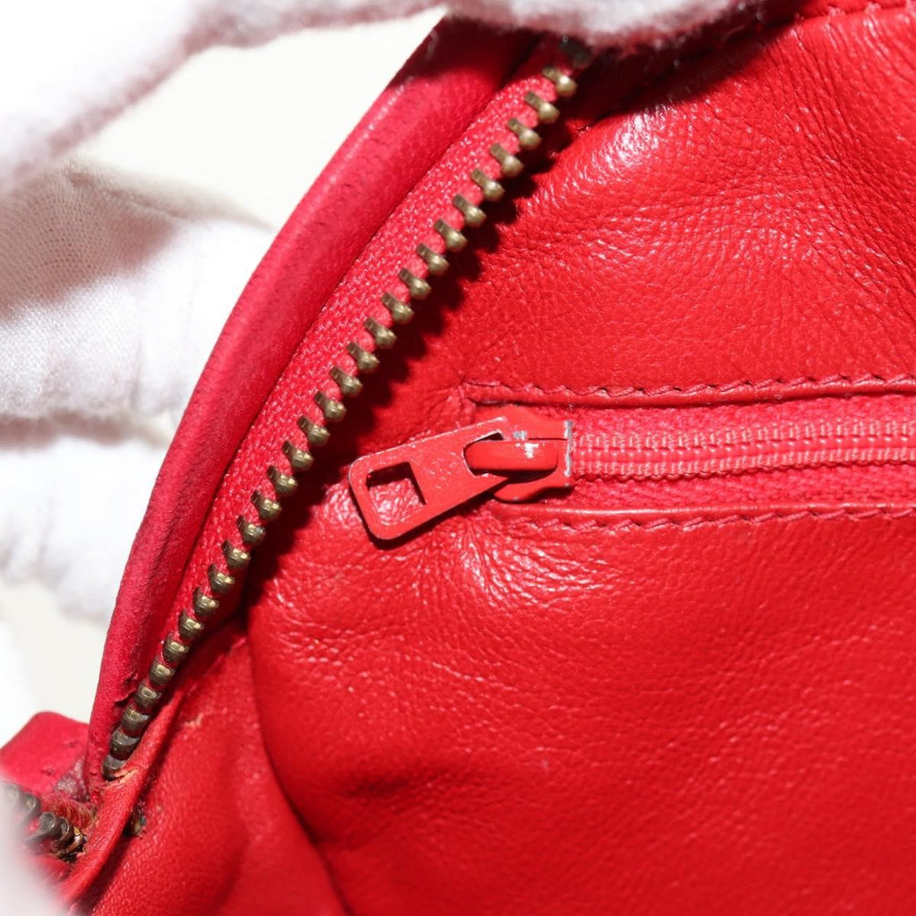 Chanel Vintage Oval Cc Tassel Crossbody Bag Leather Red Leather Shoulder Bag Bag (Pre-Owned)
