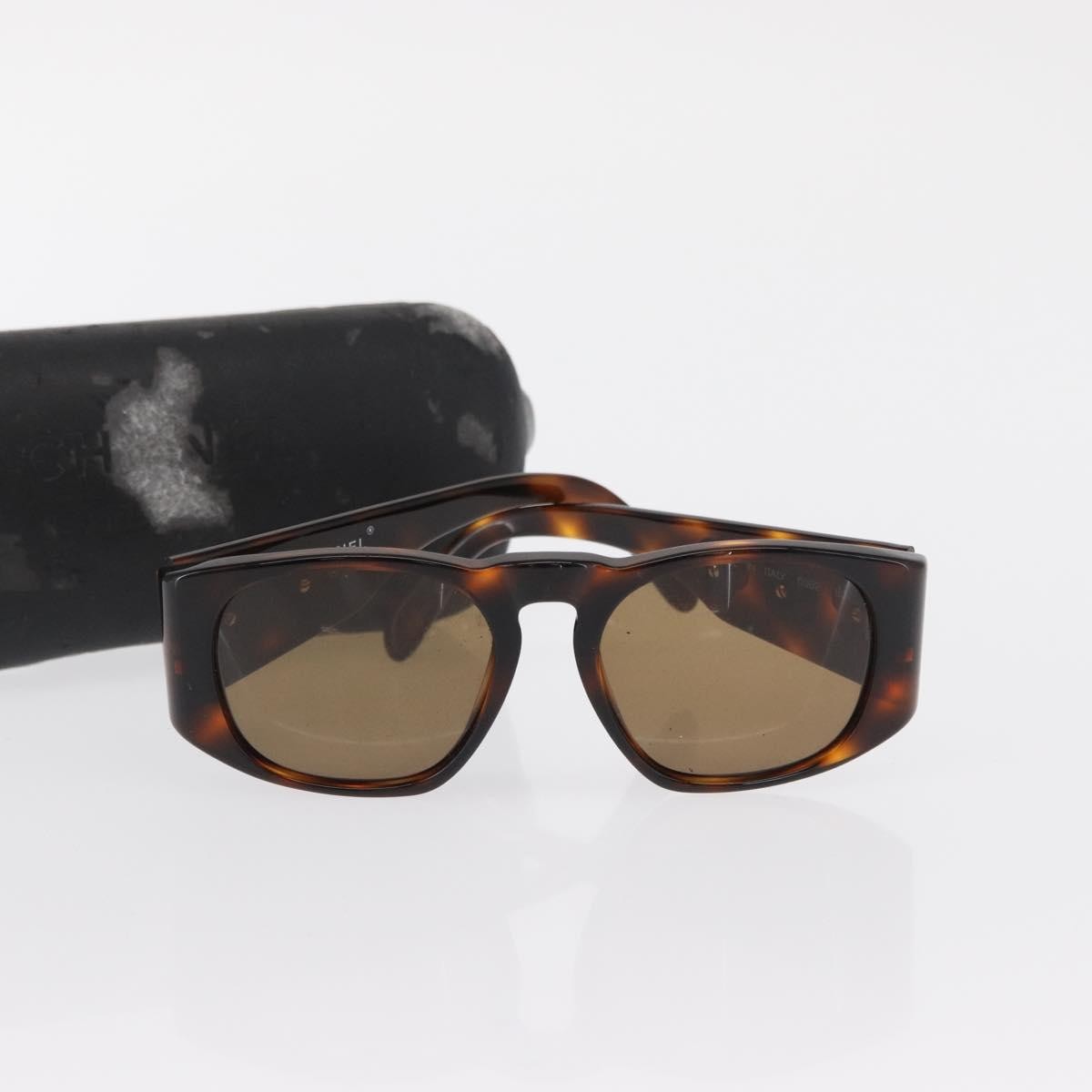Chanel Camélia Sunglasses Plastic Brown Plastic Sunglasse Accessory (Pre-Owned)