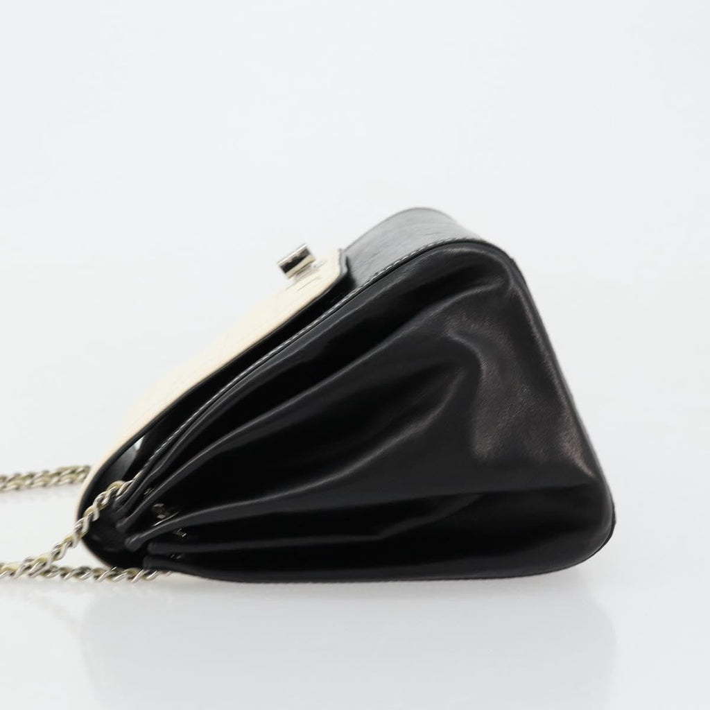 Chanel Chocolate Bar Accordion Reissue Flap Bag Quilted Lambskin Black Leather Handbag (Pre-Owned)