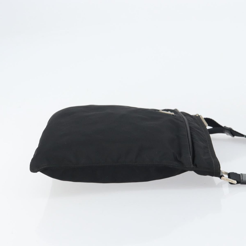 Prada Front Pocket Messenger Bag Tessuto Black Nylon Shoulder Bag Bag (Pre-Owned)