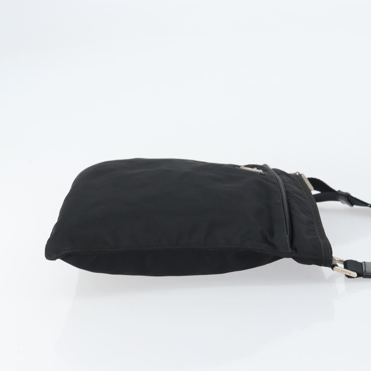 Prada Front Pocket Messenger Bag Tessuto Black Nylon Shoulder Bag Bag (Pre-Owned)