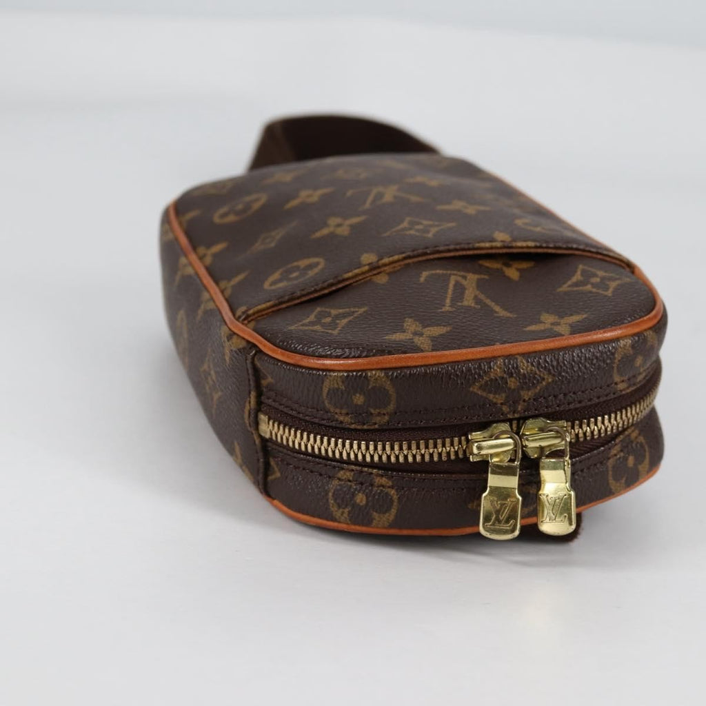 Louis Vuitton Pochette Gange Monogram Canvas Brown Canvas Bag (Pre-Owned)