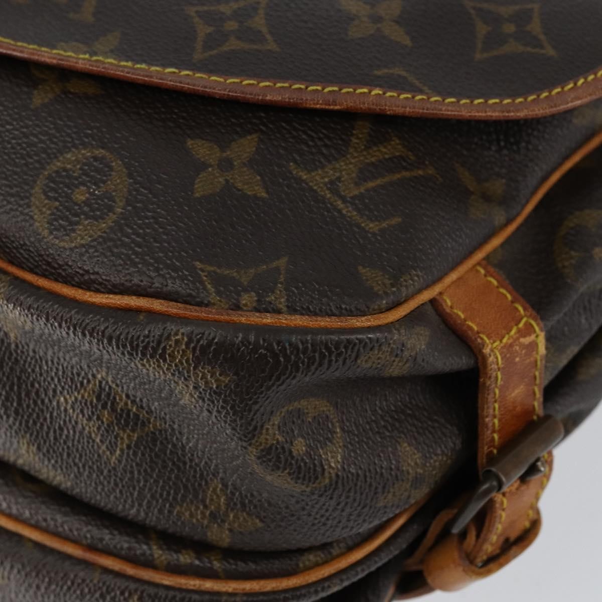Louis Vuitton Saumur Handbag Monogram Canvas Brown Canvas Shoulder Bag Bag (Pre-Owned)