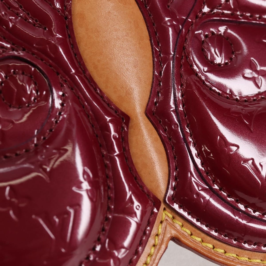 Louis Vuitton Conte De Fees Butterfly Crossbody Bag Monogram Vernis Burgundy Patent_Leather Clutche & Pouche Bag (Pre-Owned)