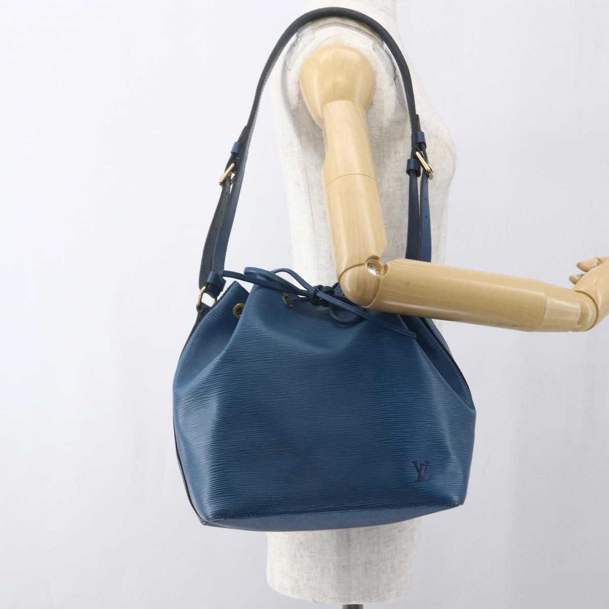 Louis Vuitton Petit Noe Handbag Epi Leather Blue Leather Shoulder Bag Bag (Pre-Owned)