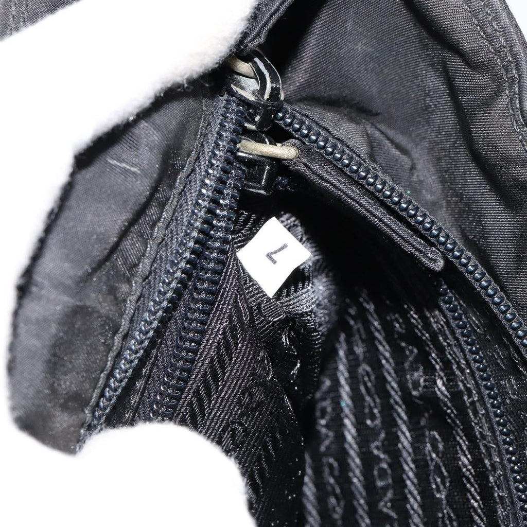 Prada Vintage Tote Tessuto Black Nylon Tote Bag Bag (Pre-Owned)