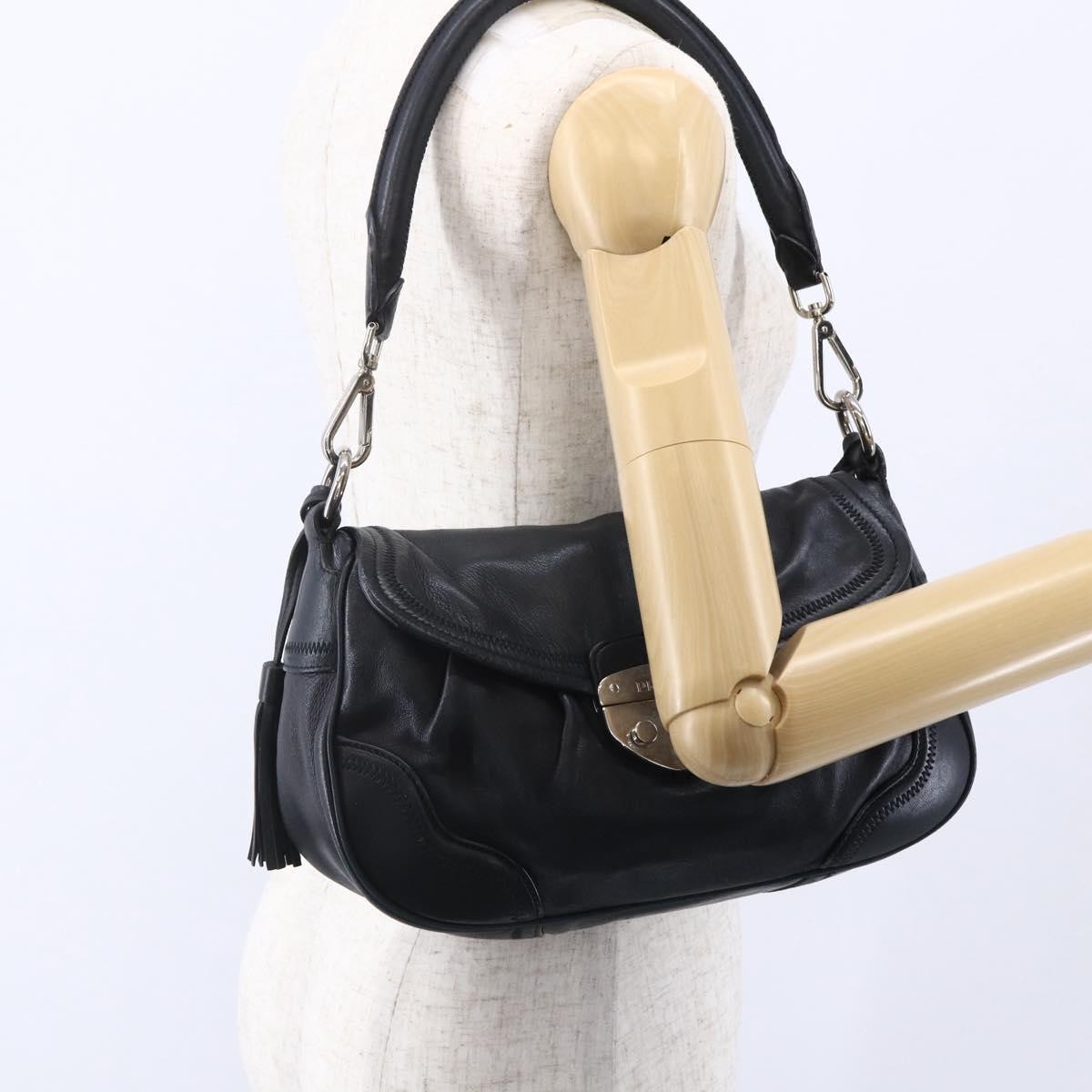 Prada Pushlock Shoulder Bag Leather Black Leather Shoulder Bag Bag (Pre-Owned)