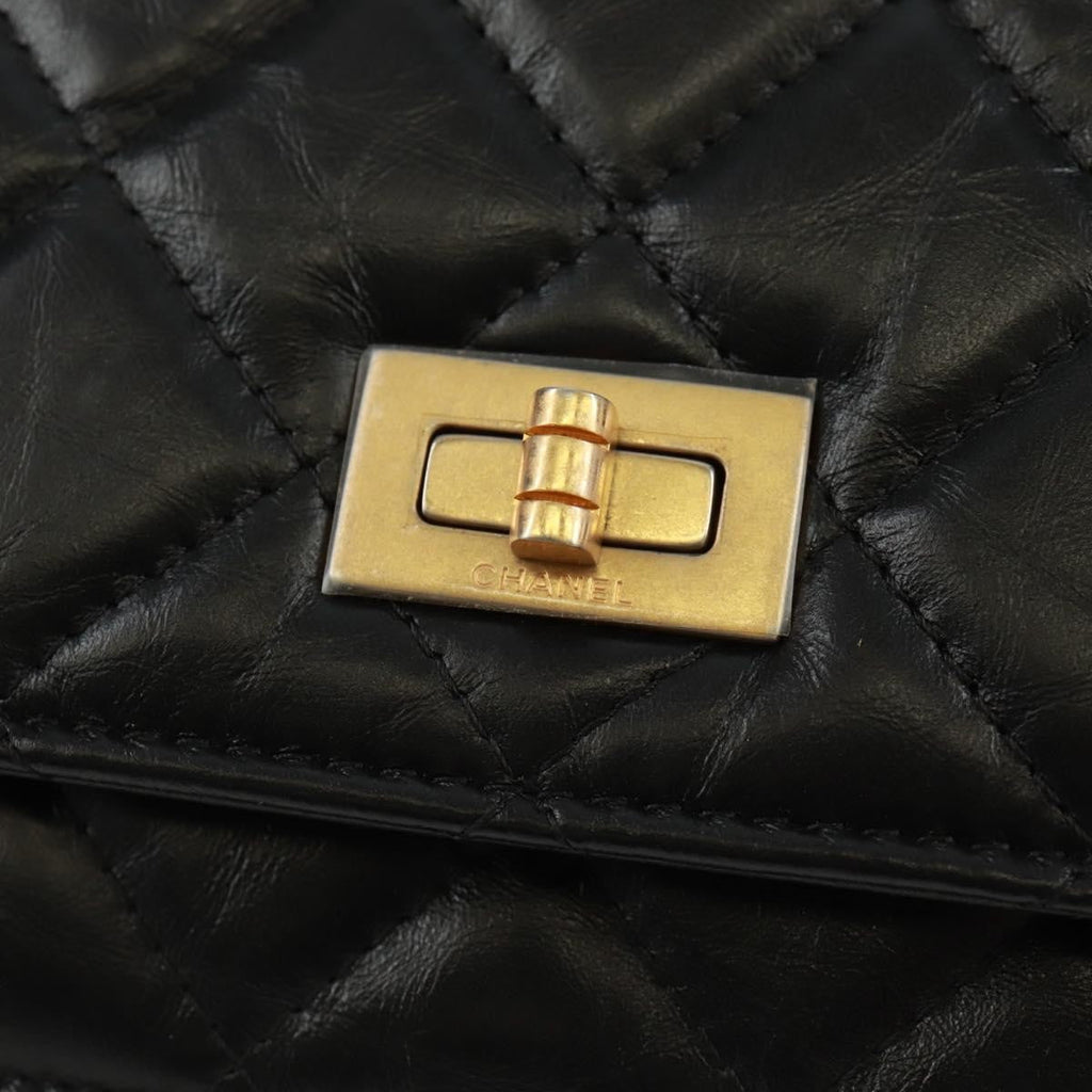 Chanel Lucky Charms Reissue 2.55 Flap Bag Leather Black Leather Shoulder Bag Bag (Pre-Owned)