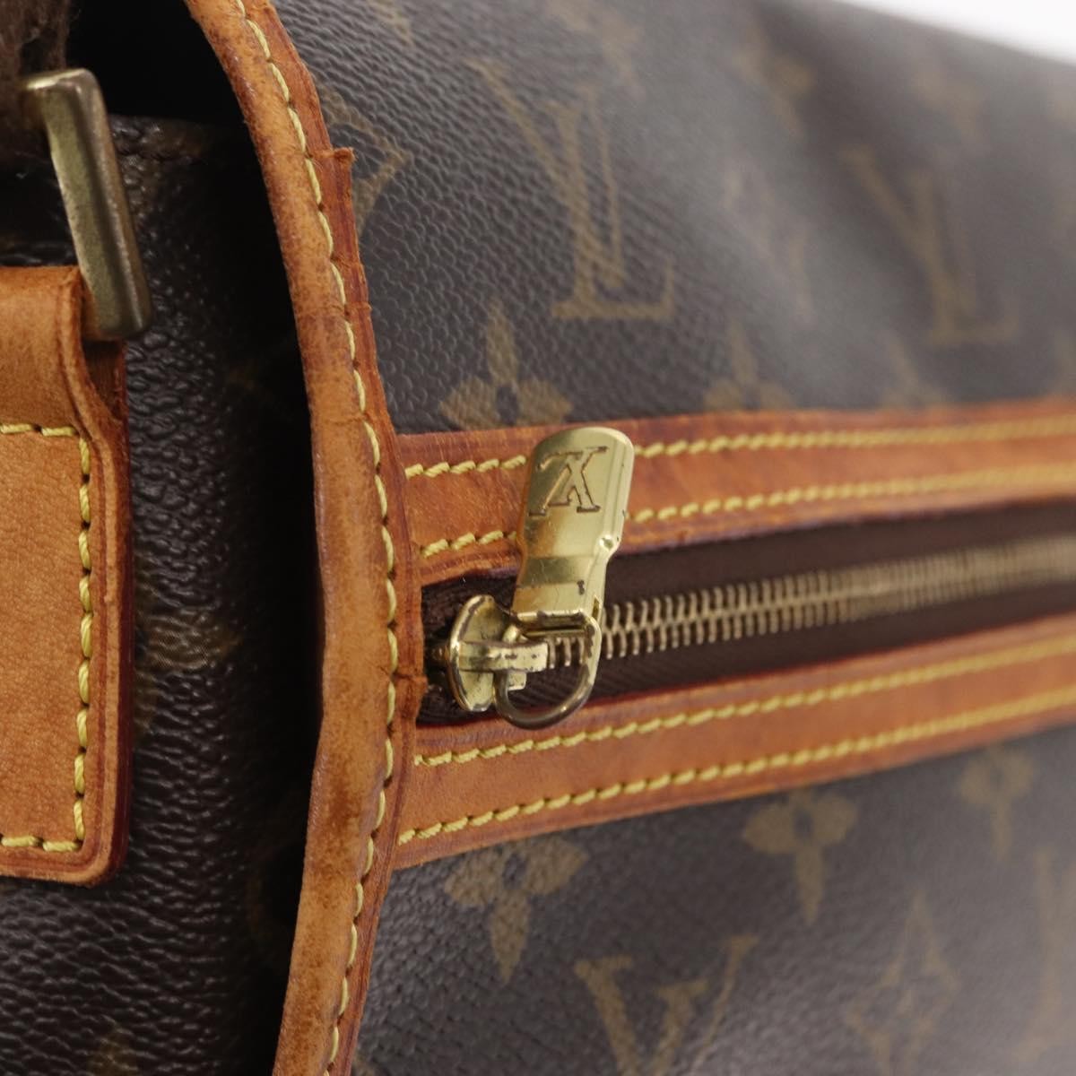 Louis Vuitton Bosphore Messenger Bag Monogram Canvas Brown Canvas Shoulder Bag Bag (Pre-Owned)